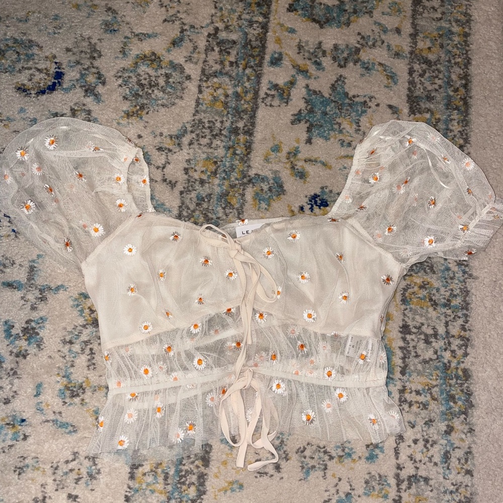 Daisy lace shirt